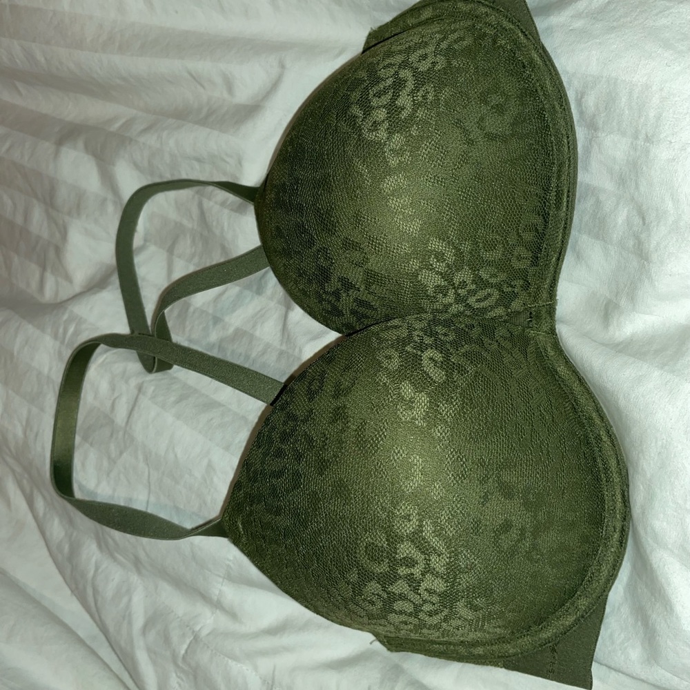 Green Cheetah Victoria secret pink bra